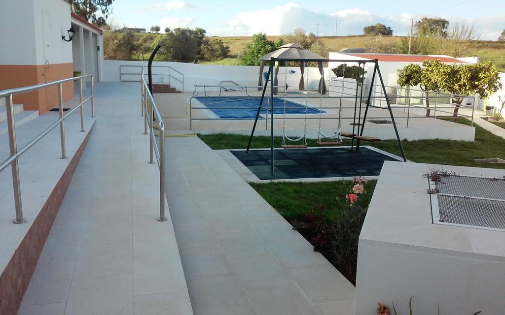 Casas Antigas Da Torre Apartman Torre de Coelheiros Kültér fotó